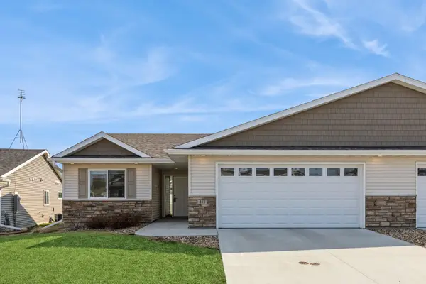 413 Fawn Run, Kenyon, MN 55946