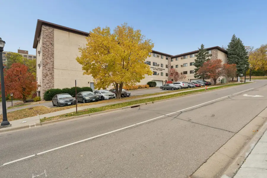 221 Grand Avenue W #306, South Saint Paul, MN 55075 - Image #2