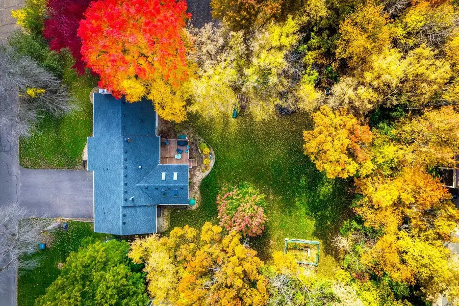 36 Deer Hills Drive, North Oaks, MN 55127 - Image #2