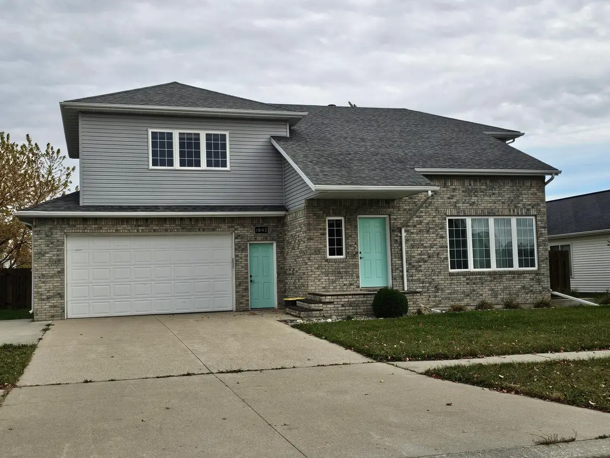 1842 52nd Street S, Fargo, ND 58103 - #1