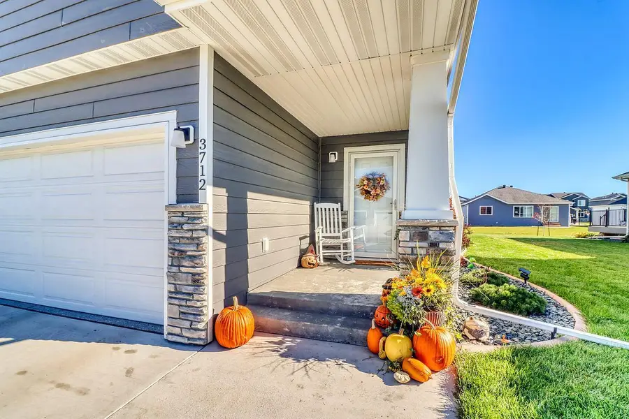 3712 S 49th St. Street, Fargo, ND 58104 - Image #2