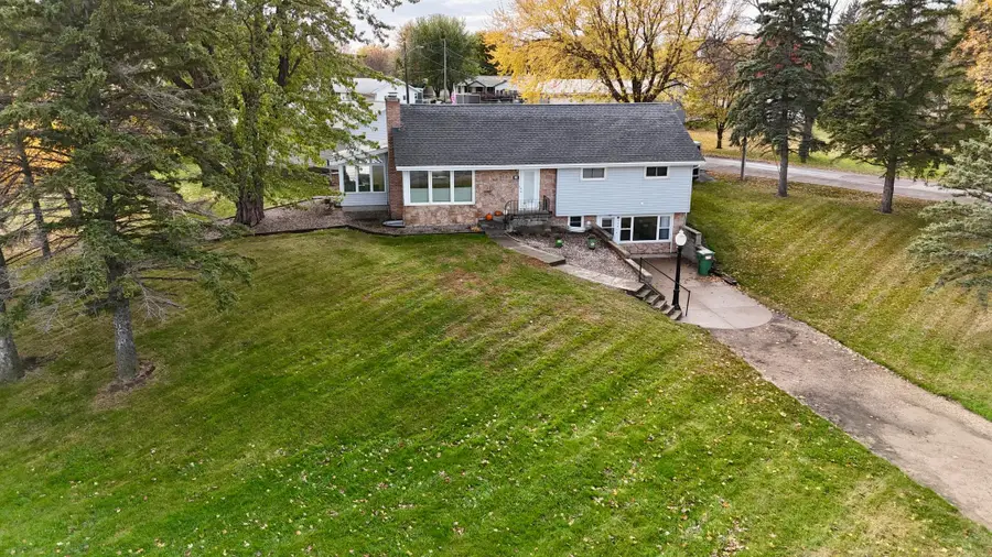405 7th Street Ne, Fulda, MN 56131 - Image #2