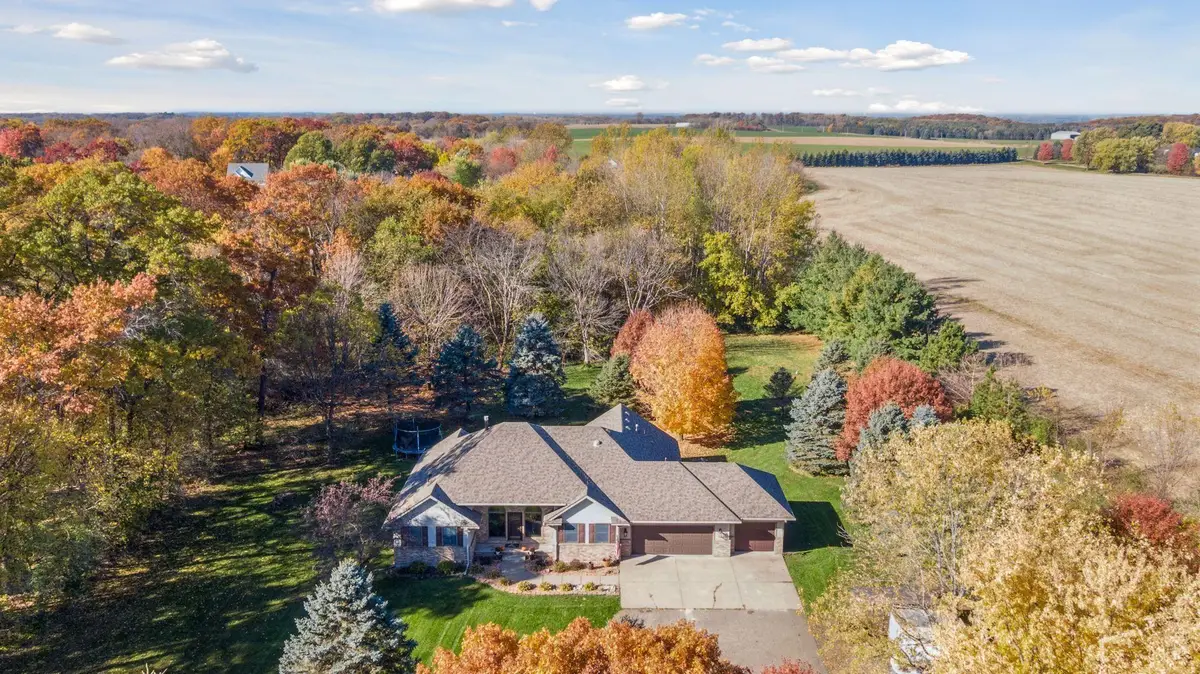 582 Country Oaks Lane, Troy, WI 54022 - Image #1
