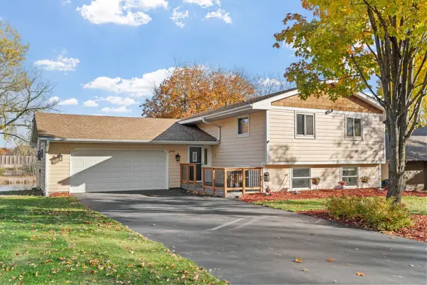 2604 Lake Shore Avenue, Little Canada, MN 55117