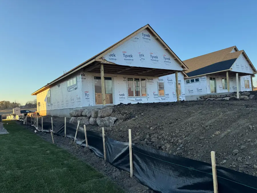 20098 Globe Drive, Lakeville, MN 55044 - Image #2