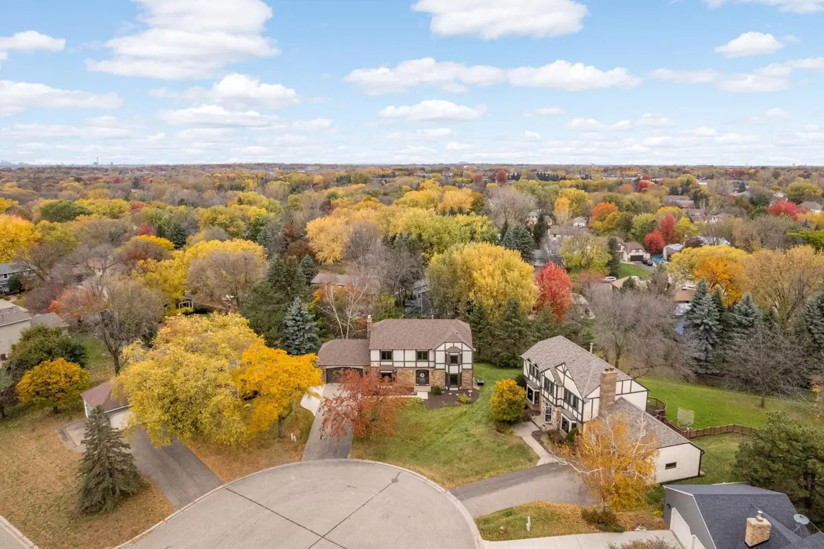 7144 Sherwood Road, Woodbury, MN 55125 - Image #1