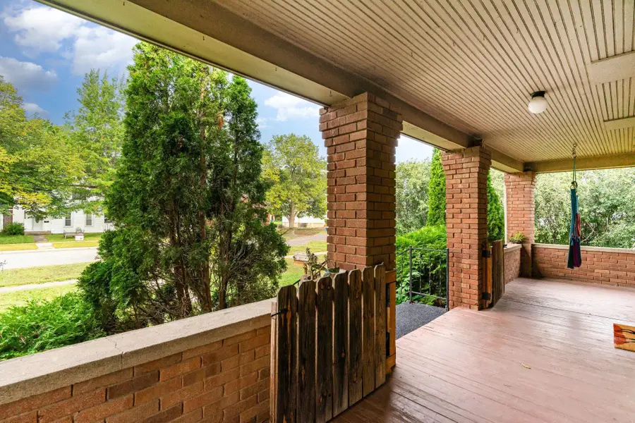 151 S Cedar Street, Belle Plaine, MN 56011 - Image #2