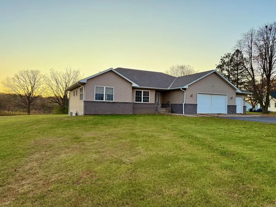 611 Kathio Street, Onamia, MN 56359 - Image #3