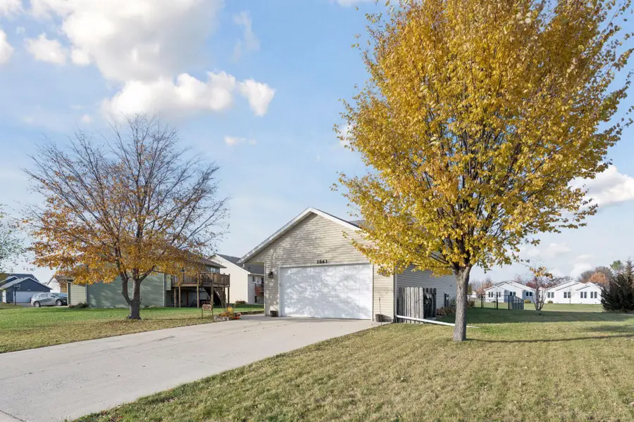 1863 Island View Circle, Hutchinson, MN 55350 - Image #3