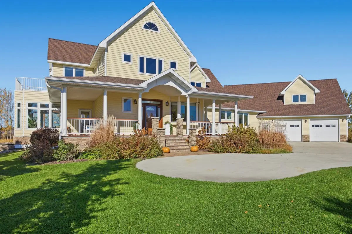 3422 73rd Avenue N, Moorhead, MN 56560 - Image #1