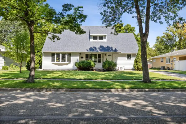 1418 21st Avenue S, Moorhead, MN 56560