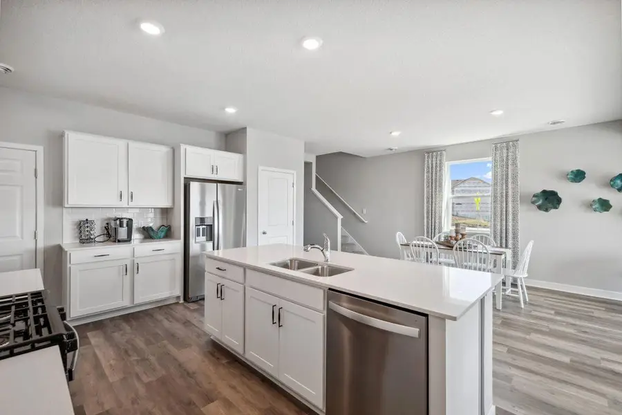 2355 Highview Terrace, Shakopee, MN 55379 - Image #2