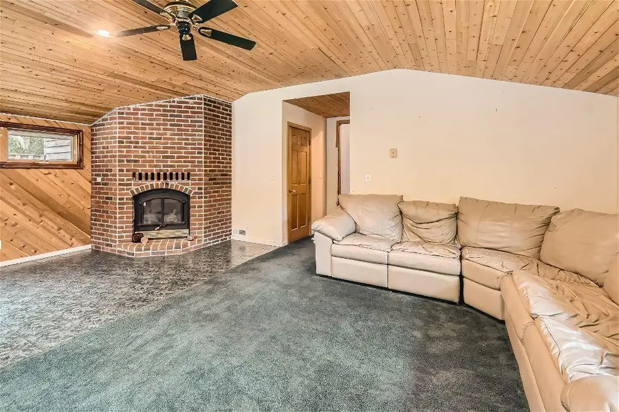 465 Old E East, Saint Joseph, WI 54082 - Image #3