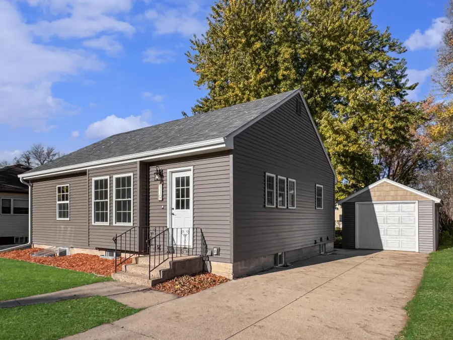 119 E Street, Marshall, MN 56258 - Image #3