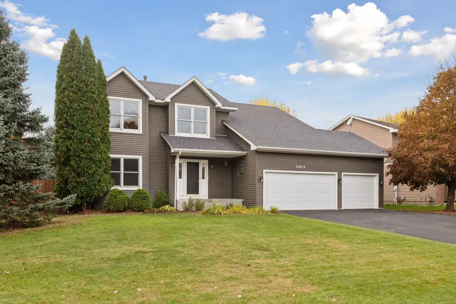 5913 Red Pine Boulevard, White Bear Township, MN 55110 - Image #2