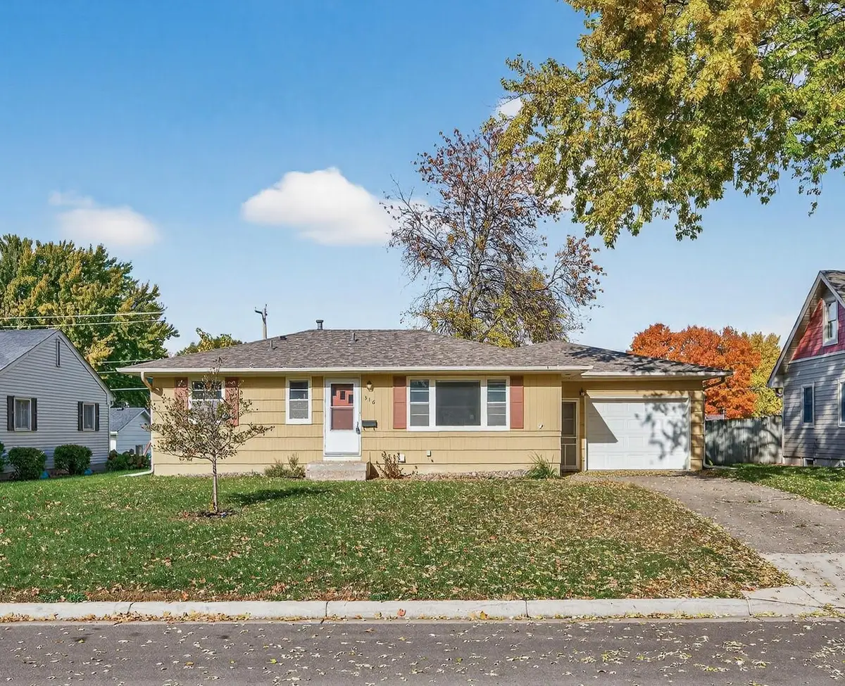 316 W 3rd Street, Waconia, MN 55387 - Image #1