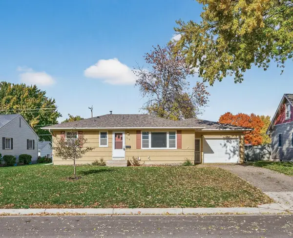 316 W 3rd Street, Waconia, MN 55387