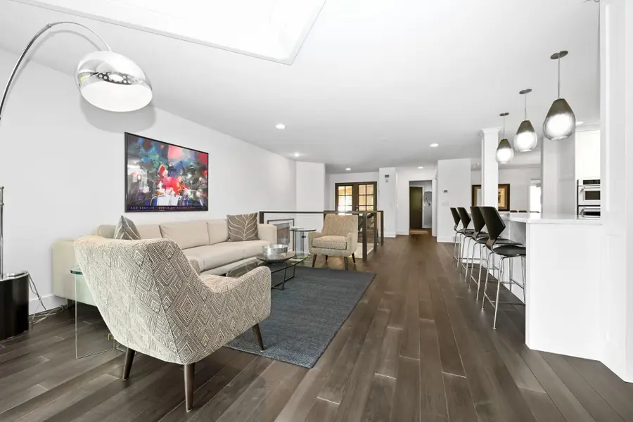 6102 Waterford Court S, Edina, MN 55436 - Image #3