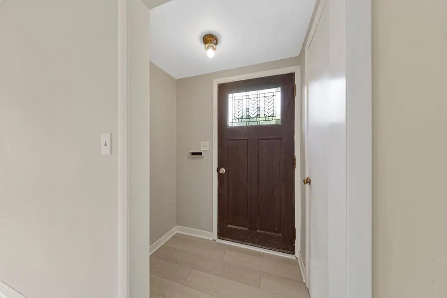 1024 Center Street, North Mankato, MN 56003 - Image #2