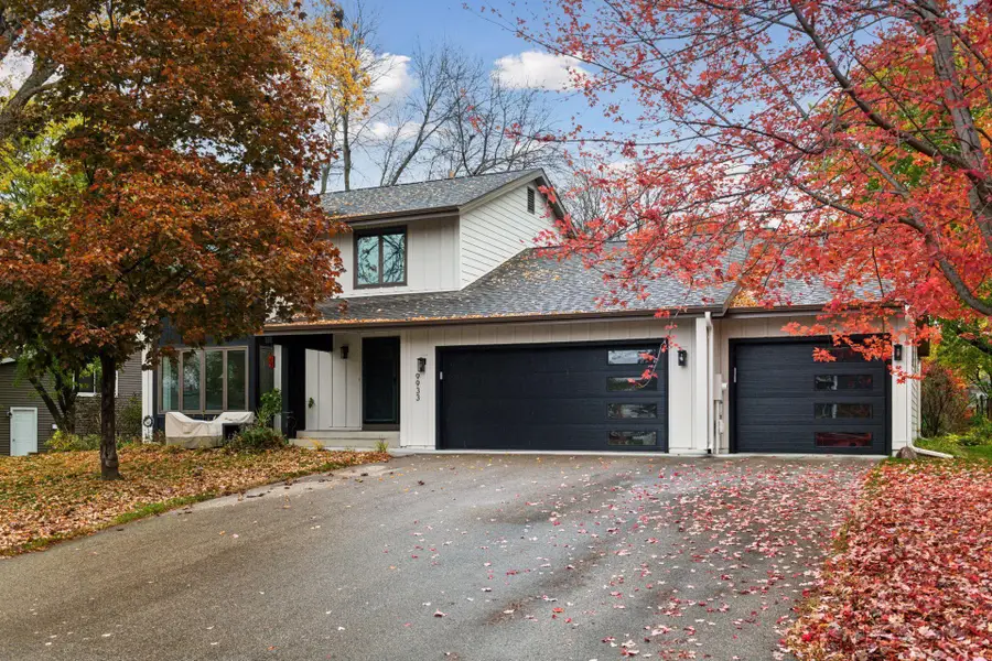 9933 Balmoral Lane, Eden Prairie, MN 55347 - Image #2