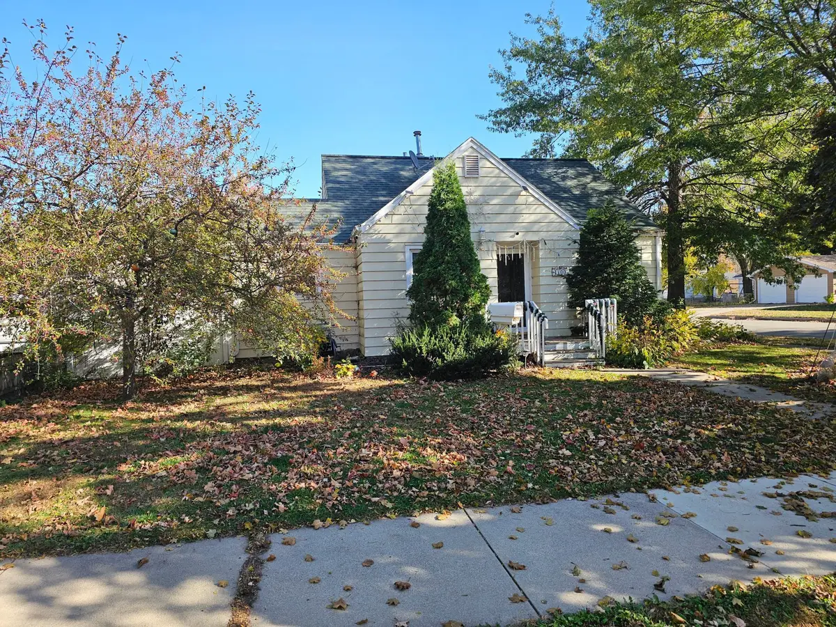 1100 9th Street Nw, Austin, MN 55912 - Image #1