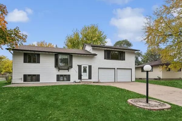 11300 Terrace Road Ne, Blaine, MN 55434