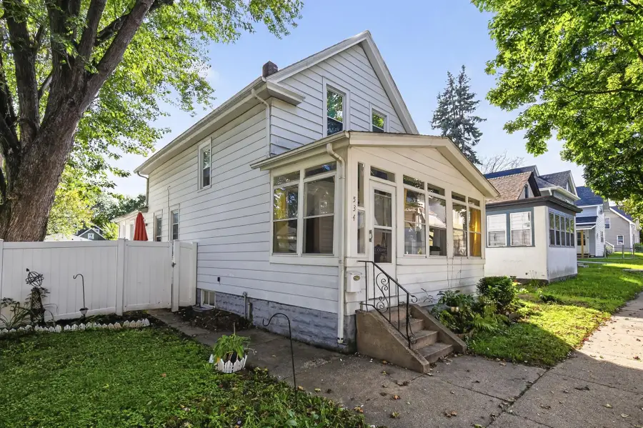 534 Thomas Avenue, Saint Paul, MN 55103 - Image #3