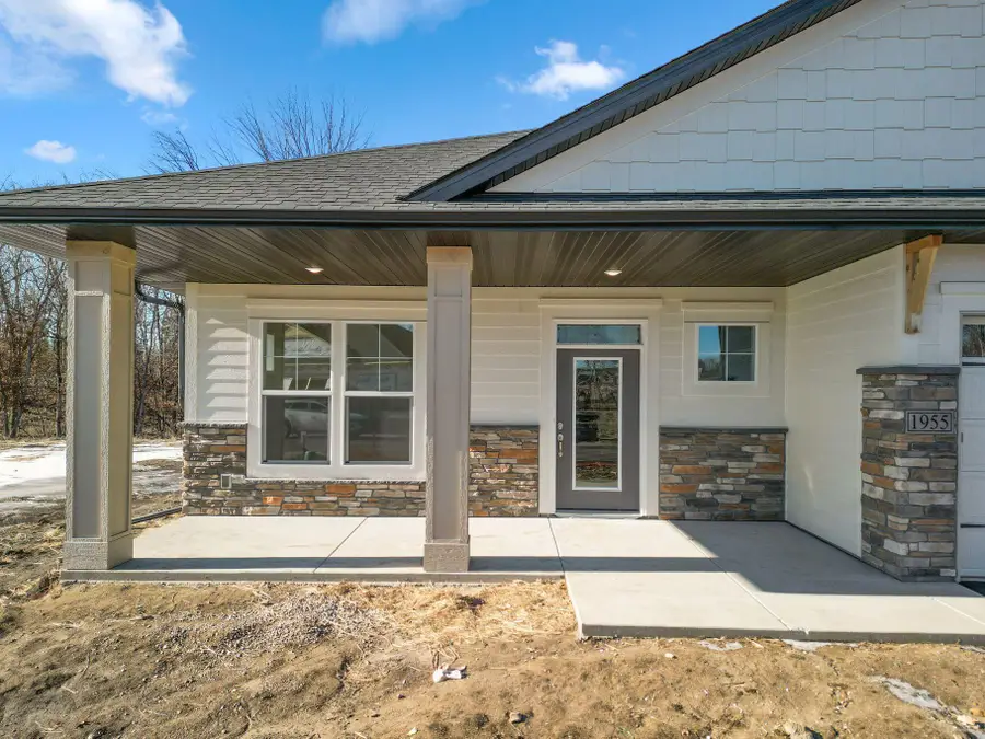 1954 Woods Point, Waconia, MN 55387 - Image #2