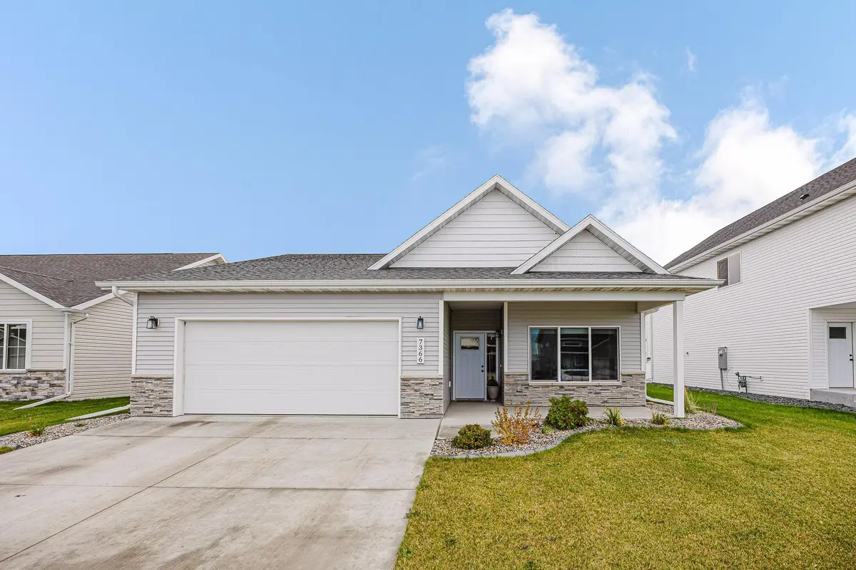 7366 29th Street S, Fargo, ND 58104 - Image #1