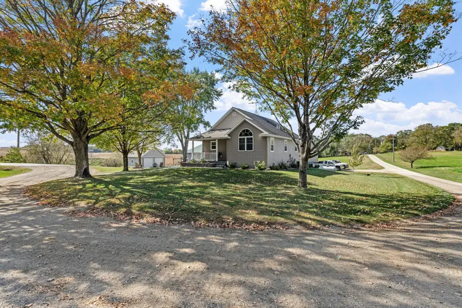 53995 280th Avenue, Pine Island, MN 55963 - Image #2