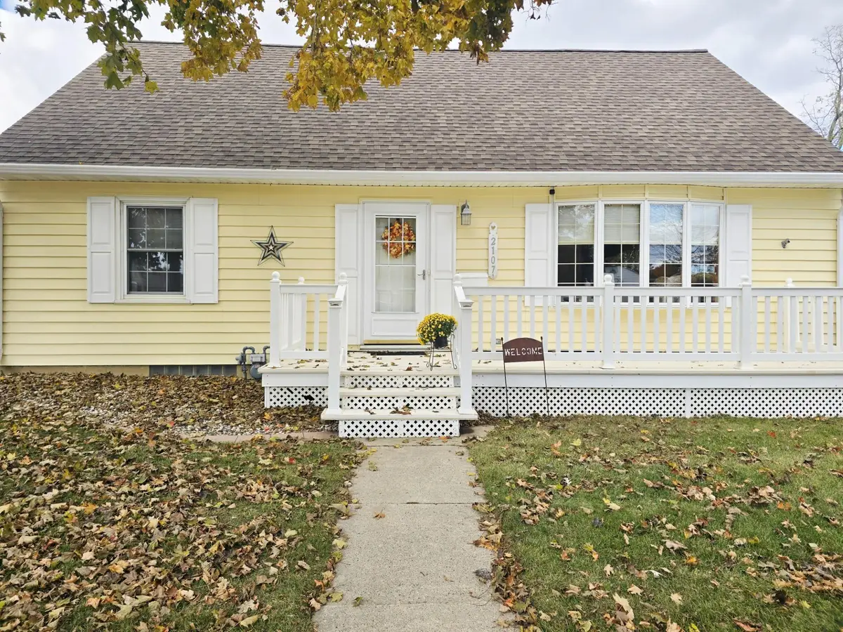 2107 4th Avenue Se, Austin, MN 55912 - Image #1