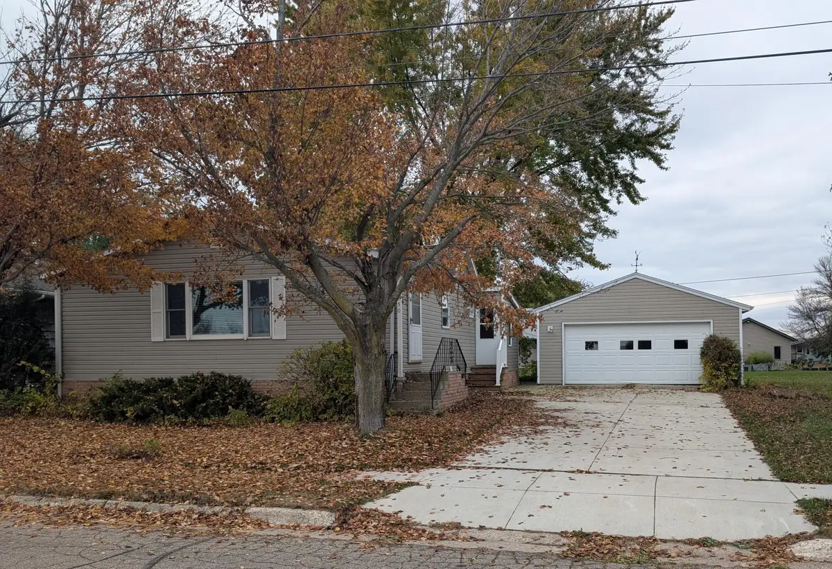 150 Mason Avenue, Alden, MN 56009 - Image #1