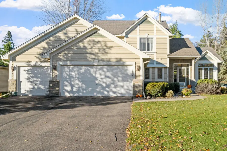 14115 Foxtail Lane, Apple Valley, MN 55124 - Image #2