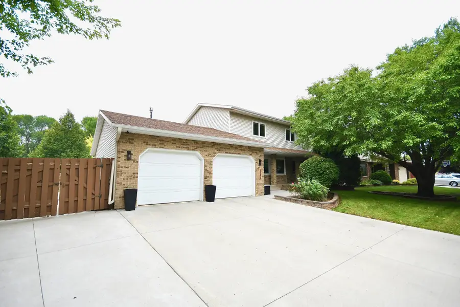 1943 19th Street S, Fargo, ND 58103 - #2