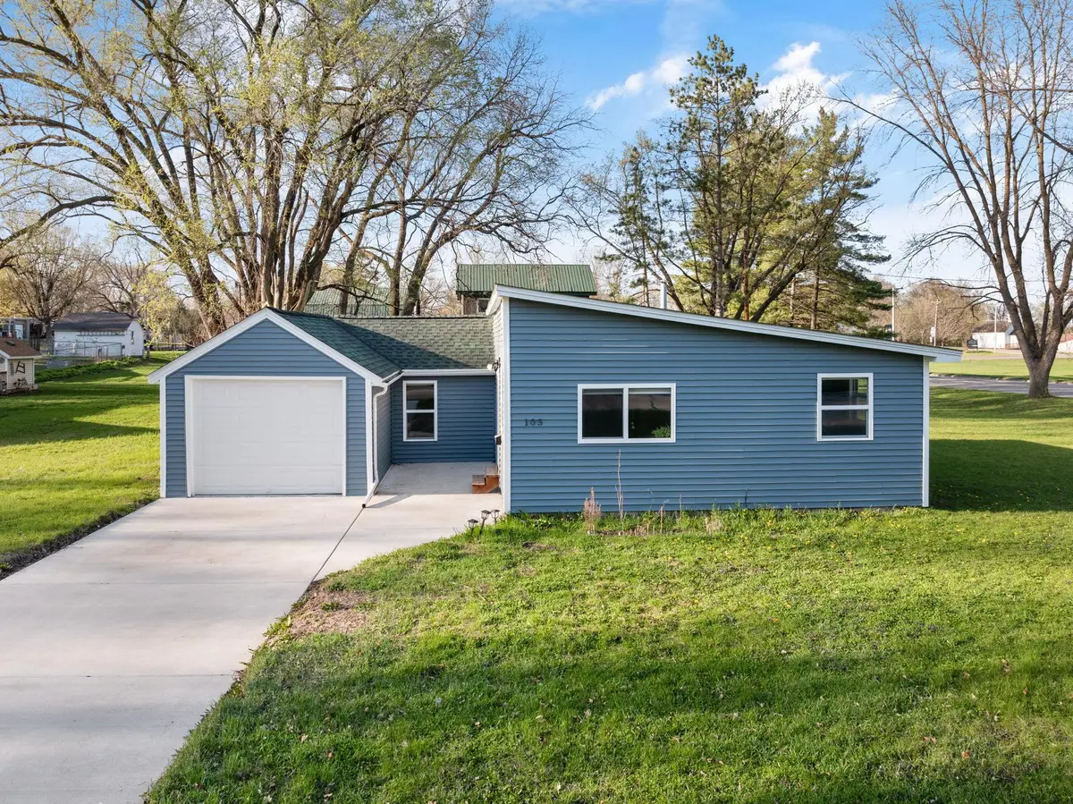 105 E Franklin Street, Morristown, MN 55052 - #1