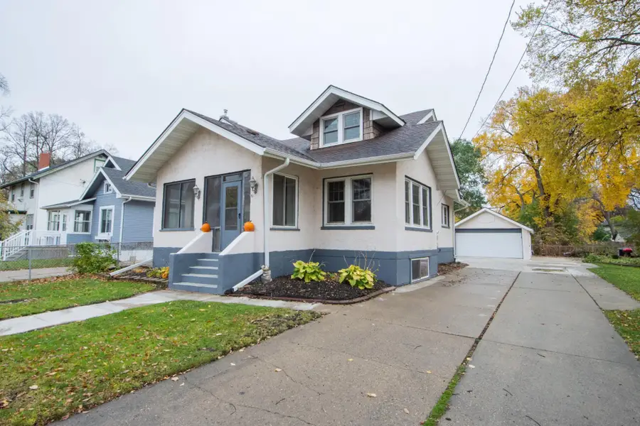 1112 University Drive S, Fargo, ND 58103 - #2