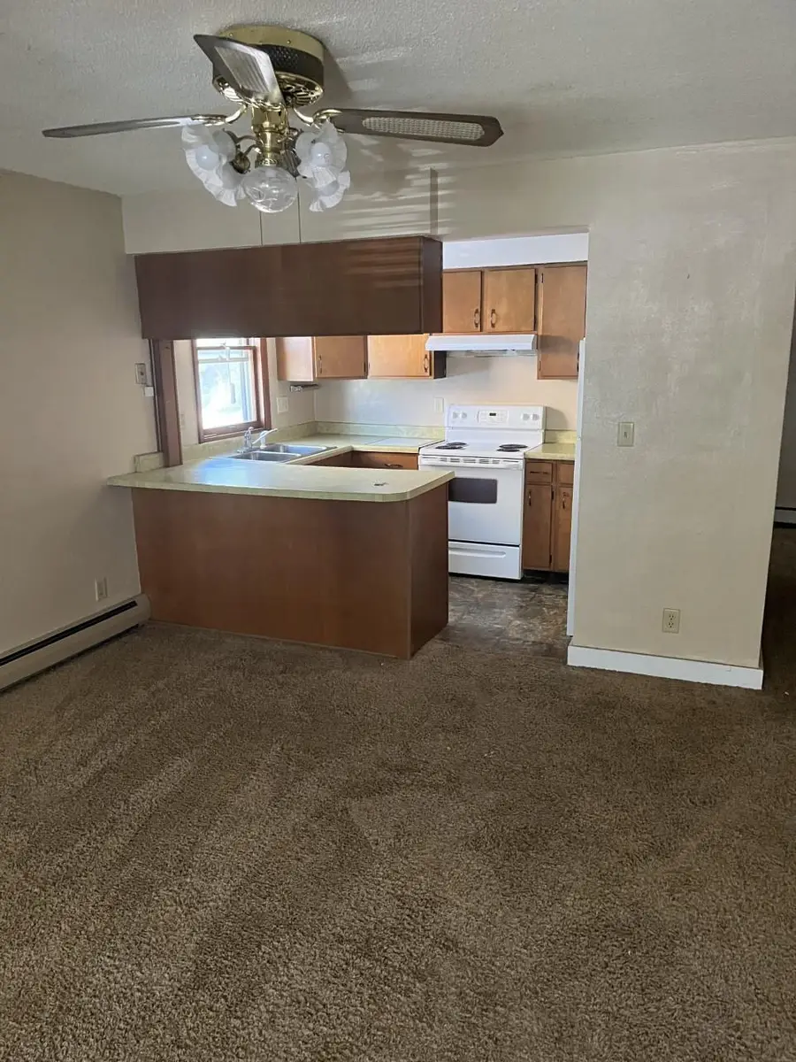 609 3rd Street N, Fargo, ND 58102 - #2