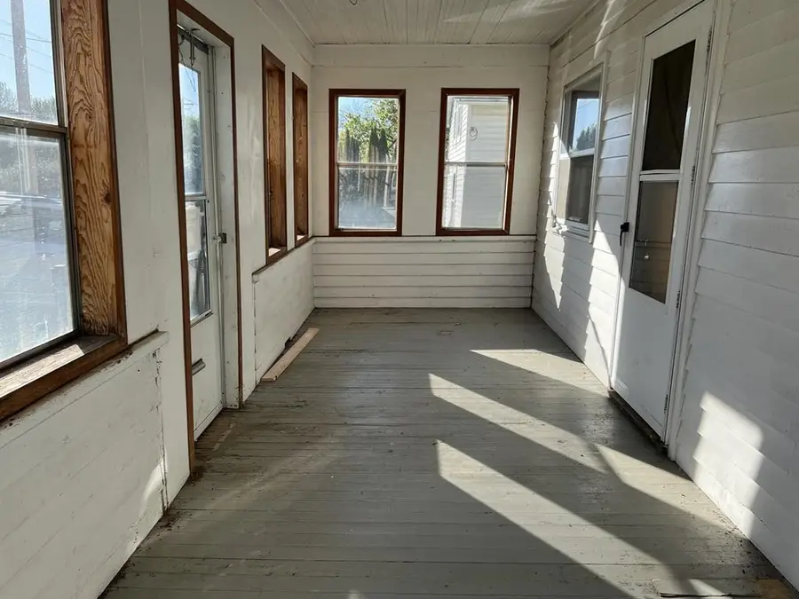 6513 75th Street Nw, New Haven, MN 55960 - Image #2