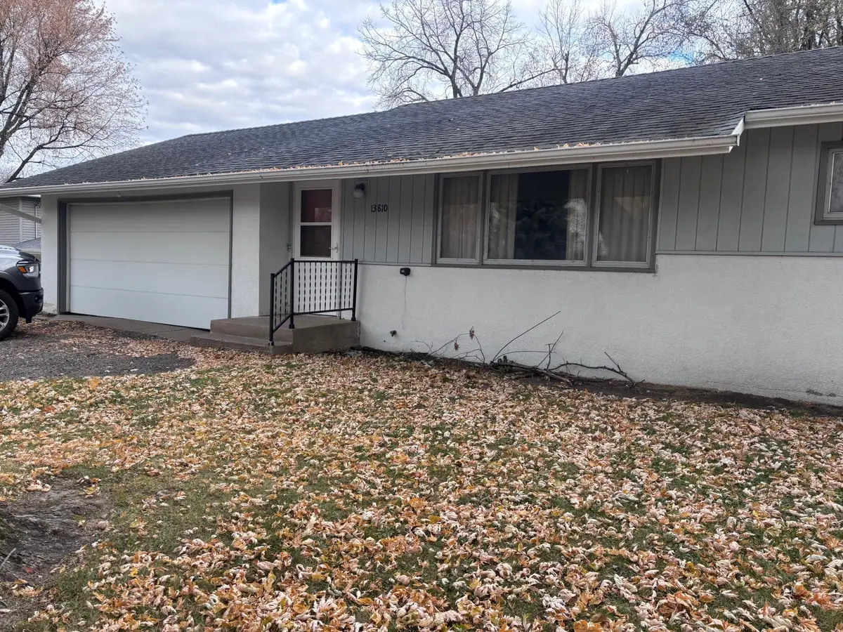 13810 Sunset Trail, Plymouth, MN 55441 - Image #1