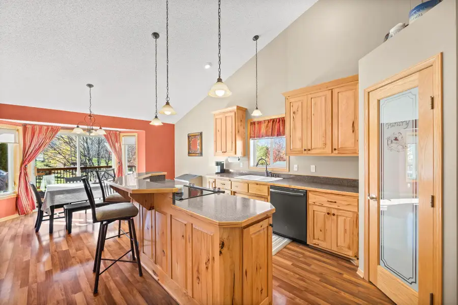 301 3rd Street Sw, Delano, MN 55328 - Image #2