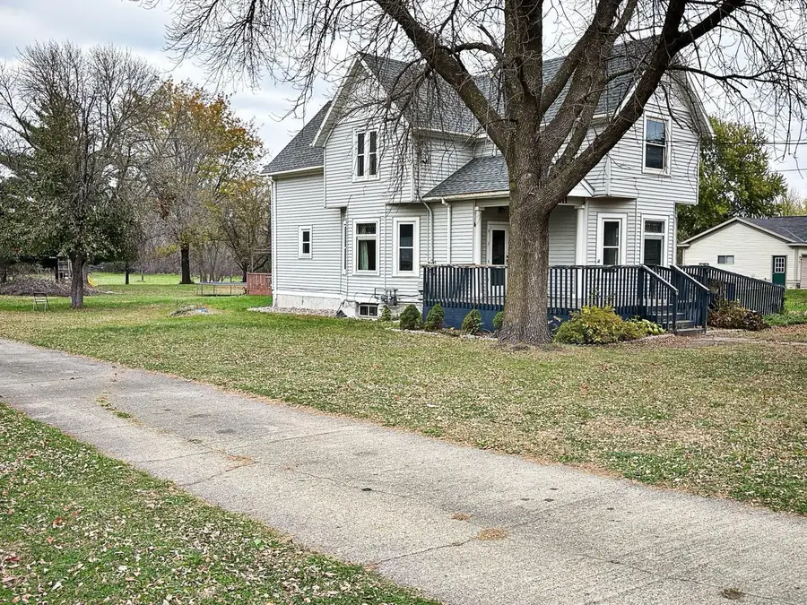 311 Front Street E, Redwood Falls, MN 56283 - Image #3