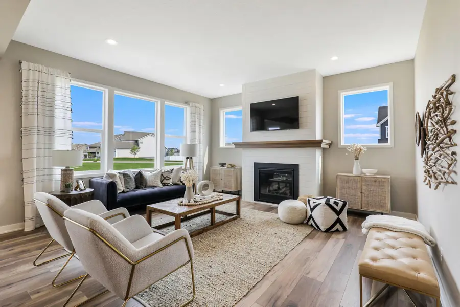 17924 Headwaters Drive, Lakeville, MN 55044 - Image #2