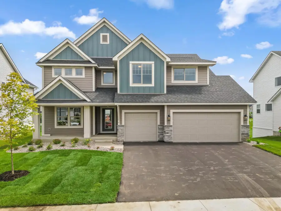 17924 Headwaters Drive, Lakeville, MN 55044 - Image #3