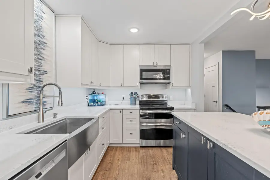 7073 Unity Avenue N, Brooklyn Center, MN 55429 - Image #2