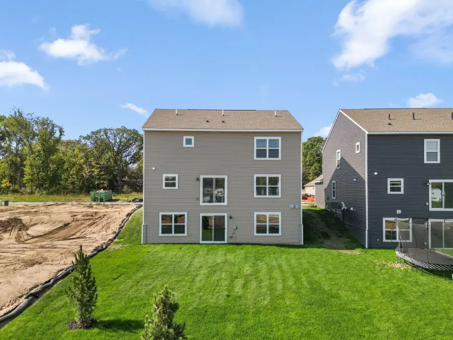 10503 Glenbrook Avenue S, Cottage Grove, MN 55016 - Image #2