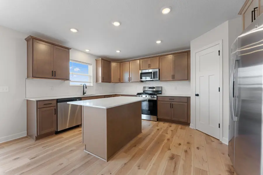 10503 Glenbrook Avenue S, Cottage Grove, MN 55016 - Image #3