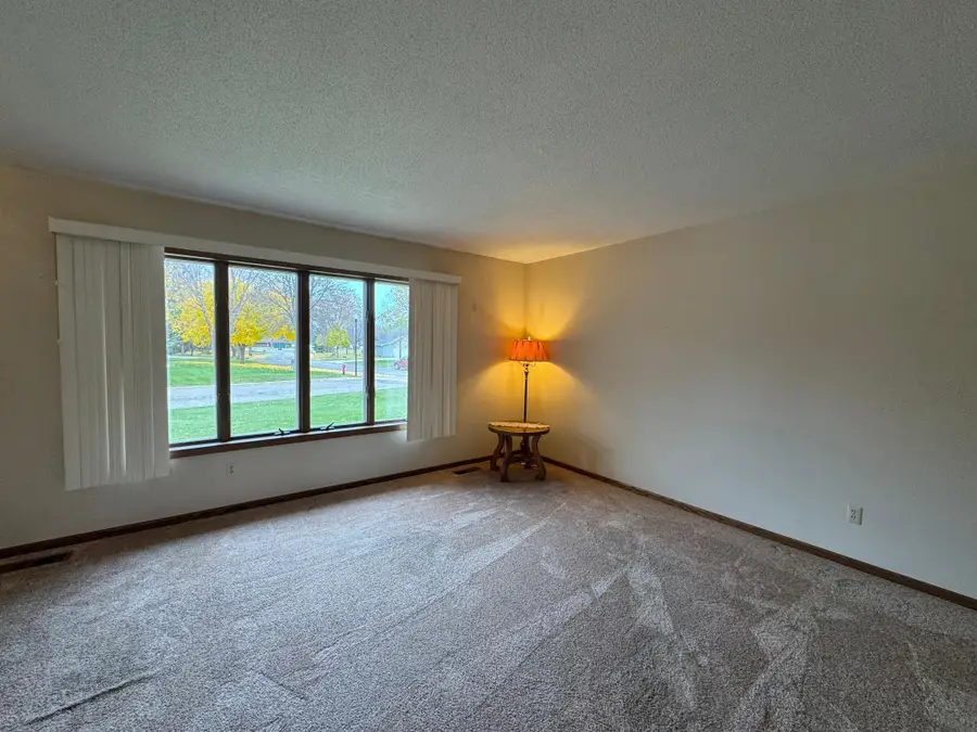 204 F Street, Marshall, MN 56258 - Image #2