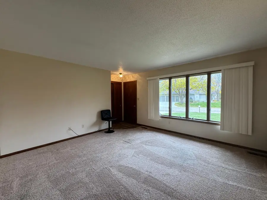 204 F Street, Marshall, MN 56258 - Image #3