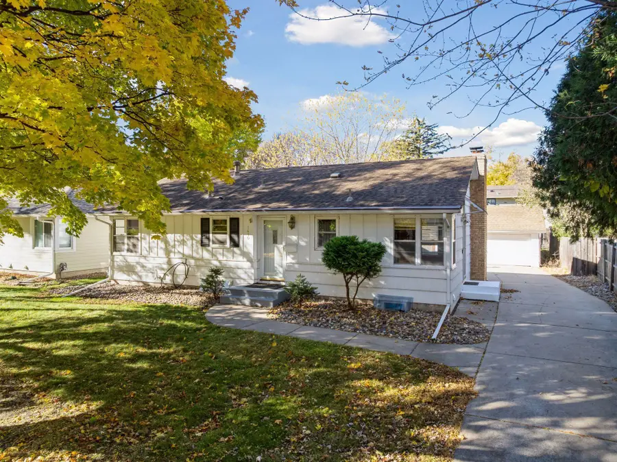 1410 Hillsboro Avenue S, Saint Louis Park, MN 55426 - Image #3