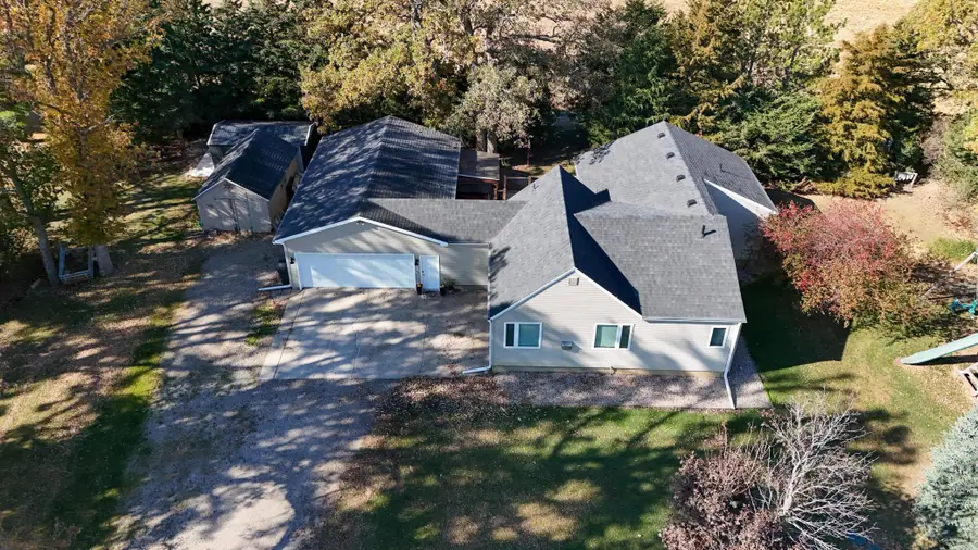 50010 Apple Avenue, Northwood, IA 50459 - Image #2